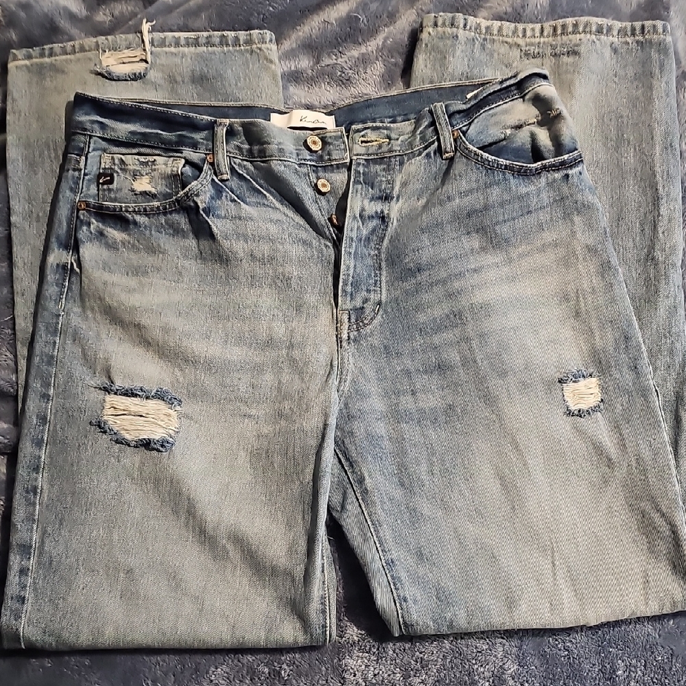 Distressed Light Blue Jeans